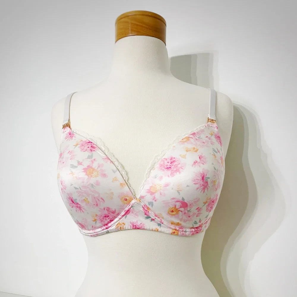 SET of Victoria Secret Padded and Wireless Maternity / Nursing Bras - 34DD - Picture 2 of 16